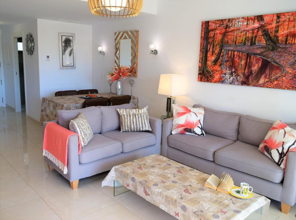 Villamartin Gardens لقنت المظهر الخارجي الصورة